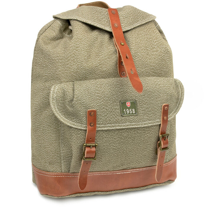 Salt and pepper backpack deals